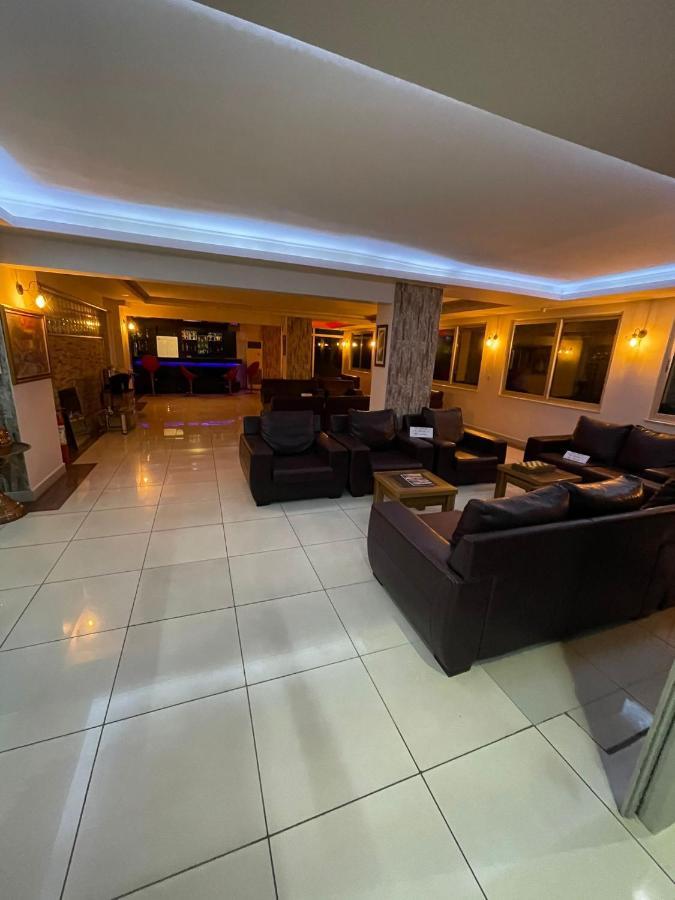 Denizhan Hotel อันตัลยา ภายนอก รูปภาพ