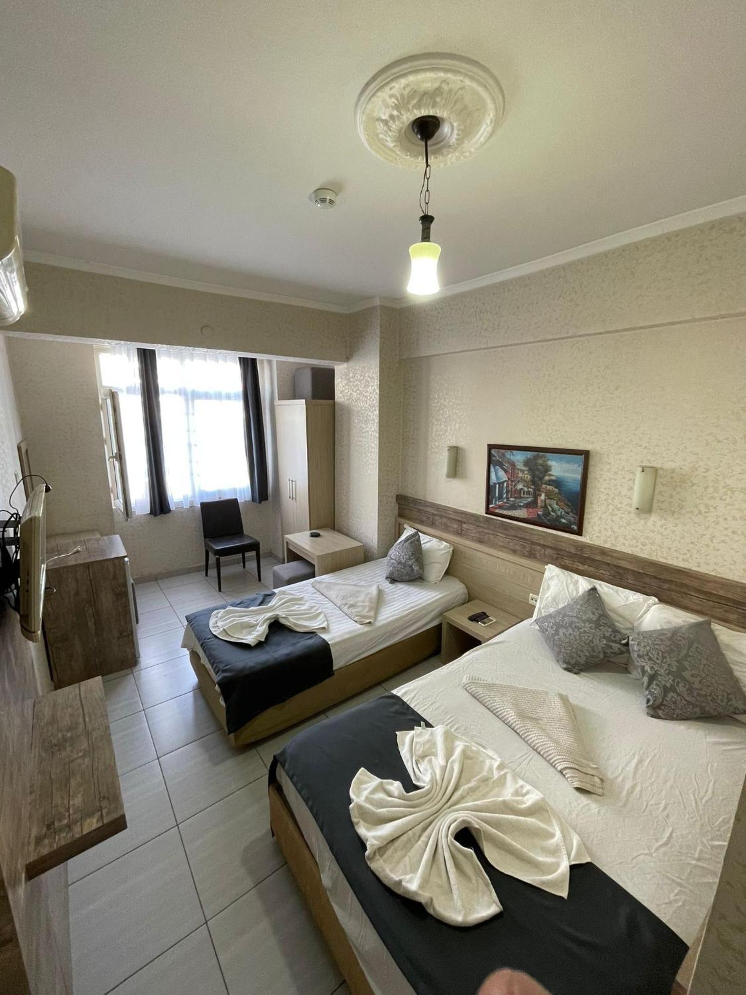 Denizhan Hotel อันตัลยา ภายนอก รูปภาพ